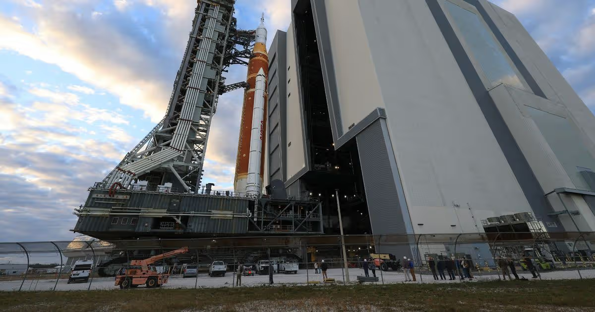 Cold weather in Florida postpones NASA’s Artemis II wet dress rehearsal